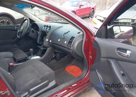 2010 Nissan Altima 2.5 S z USA, uszkodzony, nr VIN 1N4AL2AP9AN535535